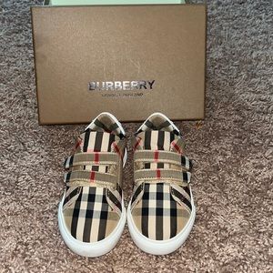 Toddler Burberry Shoes